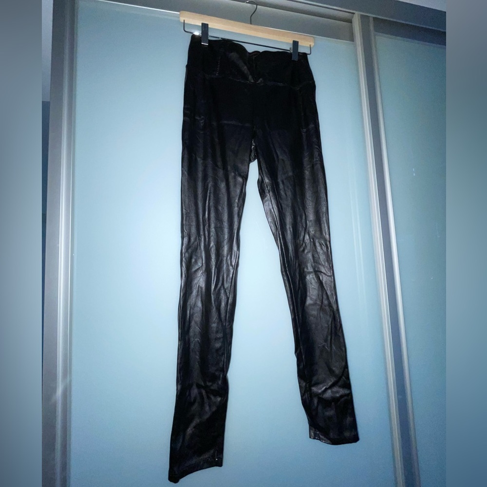 Loved, in Great Condition, Women’s Dynamite Pleather Black Mid-Waist Pants Sz S